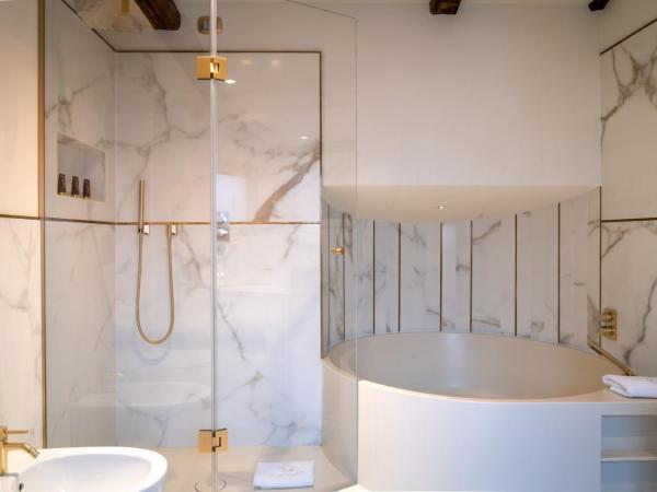 Excess Venice Boutique Hotel & Private Spa - Adults Only : photo 9 de la chambre suite junior supérieure - vue sur canal