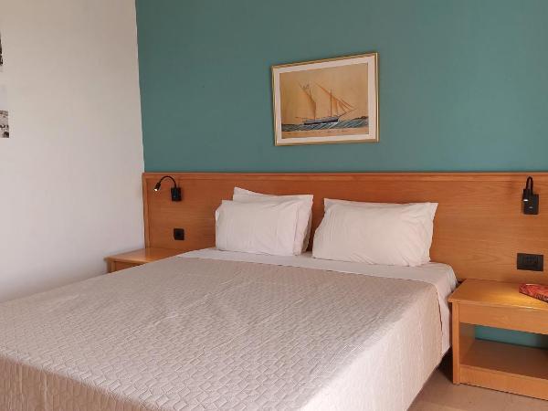 Elite Corfu Sea View Rooms : photo 5 de la chambre chambre double ou lits jumeaux - vue sur mer