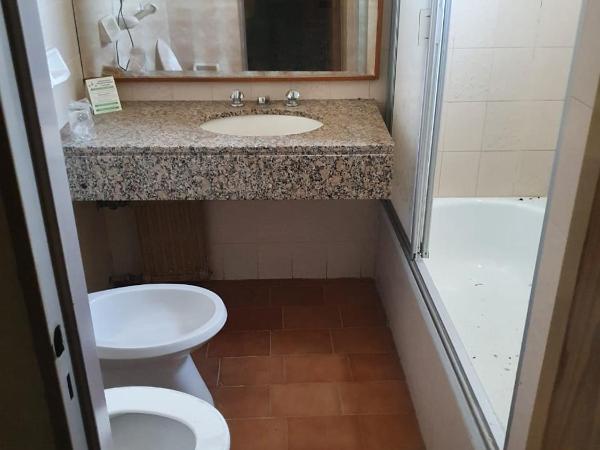 Apartamentos Plaza : photo 3 de la chambre chambre lits jumeaux standard