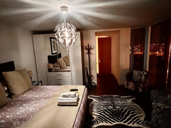 James Clow Bed & Breakfast : photo 4 de la chambre chambre lit king-size - vue sur montagne