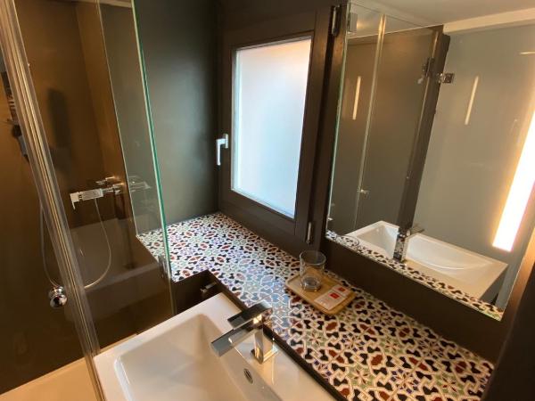 Hotel Lestelle - self check-in : photo 2 de la chambre chambre simple Économique