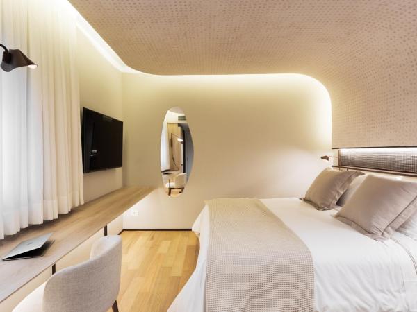 QOYA Hotel Curitiba, Curio Collection by Hilton : photo 8 de la chambre chambre lit king-size supérieure