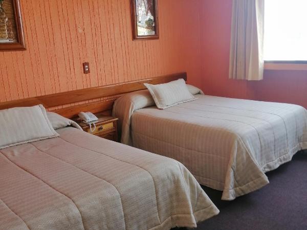 Hotel Las Américas : photo 4 de la chambre chambre double avec 2 lits doubles