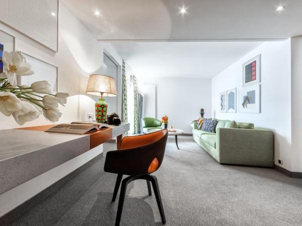 Hotel Eden Roc - The Leading Hotels of the World : photo 7 de la chambre suite de luxe avec vue sur lac