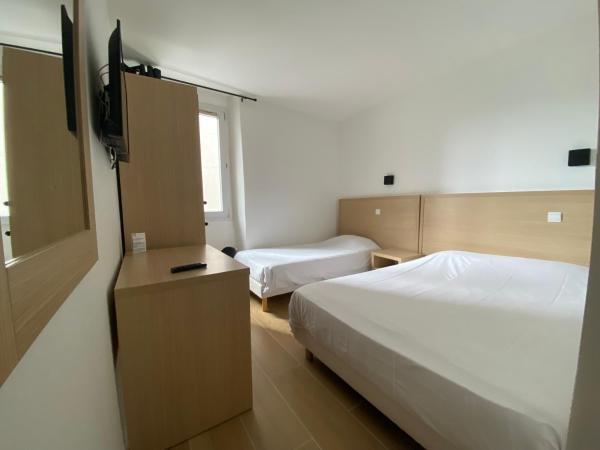 Hôtel Raphael Prado : photo 1 de la chambre chambre triple confort