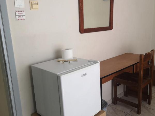 Elite Hotel : photo 2 de la chambre chambre lits jumeaux avec salle de bains privative séparée