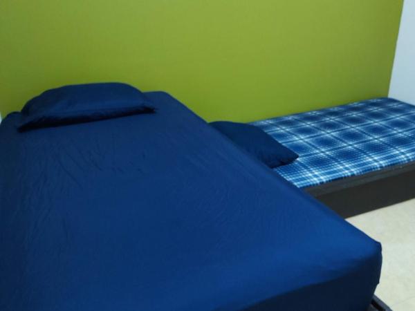 Special HOEStel in Monterrey! : photo 2 de la chambre chambre double ou lits jumeaux