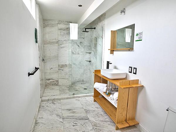 Hotel CLARUM 101 : photo 3 de la chambre suite junior