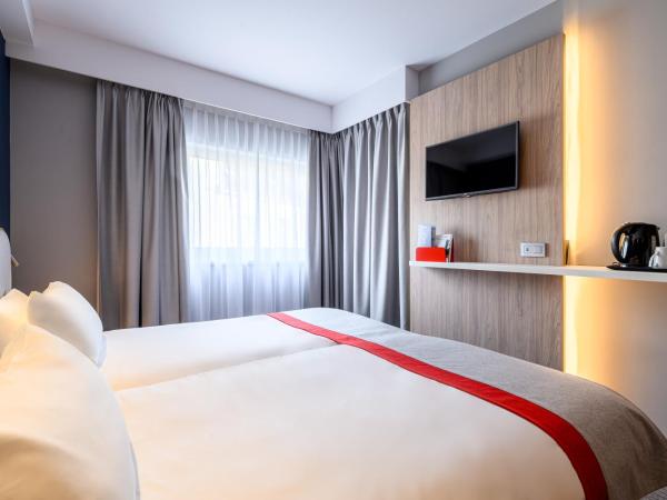 Holiday Inn Express Mechelen City Centre, an IHG Hotel : photo 2 de la chambre chambre standard
