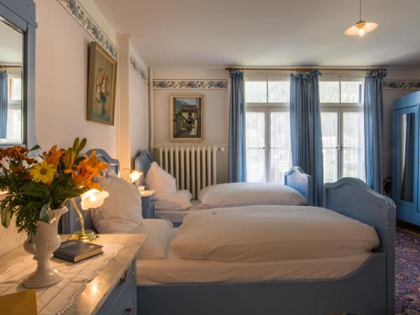 Historic Hotel Falken : photo 5 de la chambre chambre double ou lits jumeaux supérieure - vue sur jardin