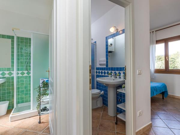 Le Dimore di Nettuno - Happy Rentals : photo 5 de la chambre appartement - vue sur piscine