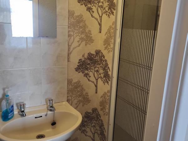 Hesketh Hotel : photo 9 de la chambre chambre familiale avec salle de bains privative