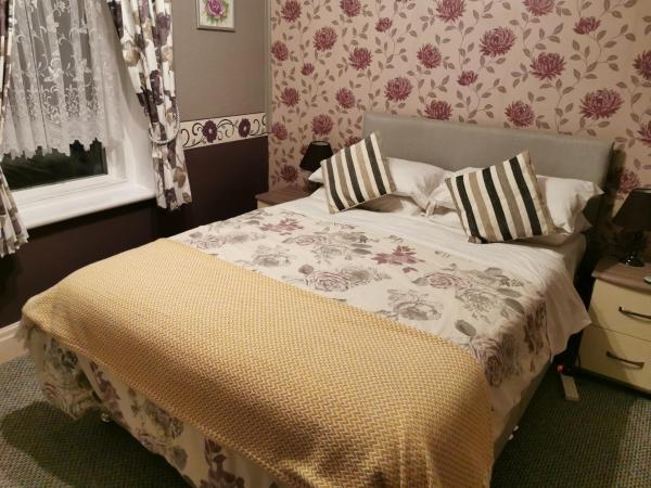 Hesketh Hotel : photo 6 de la chambre chambre double avec salle de bains privative