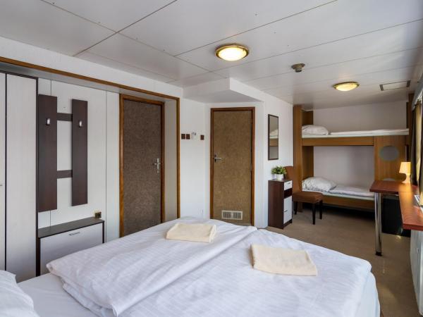 Botel Vodnik : photo 6 de la chambre chambre quadruple