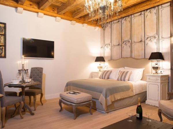 St. Joseph's : photo 6 de la chambre studio lit king-size de luxe - vue sur ville