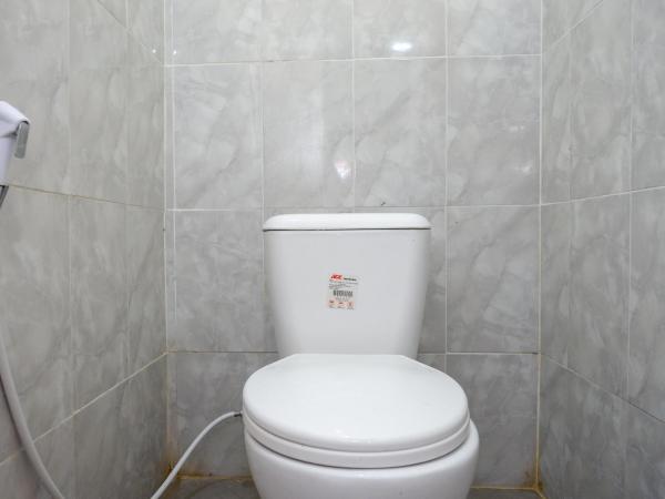 Urbanview Hotel Jogja City Mall : photo 8 de la chambre chambre double standard