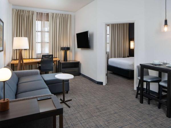 Sonesta ES Suites New Orleans Convention Center : photo 3 de la chambre suite 1 chambre avec lit queen-size