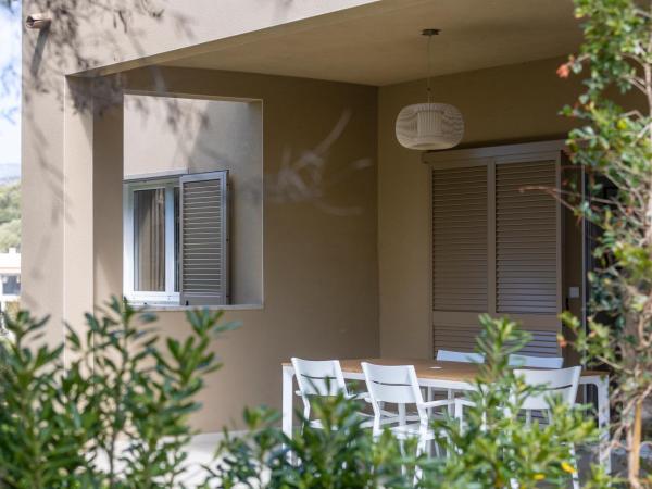 Résidence Omigna : photo 10 de la chambre appartement - vue sur mer