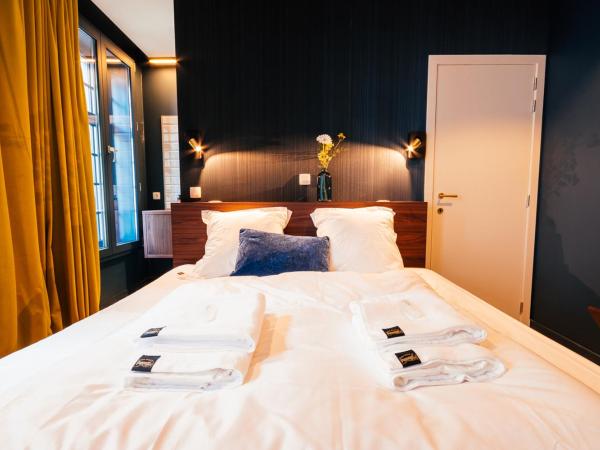 Gran Hotel De Passage : photo 9 de la chambre chambre double avec salle de bains privative