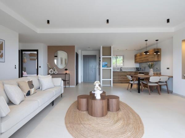 Résidence Omigna : photo 1 de la chambre appartement - vue sur mer