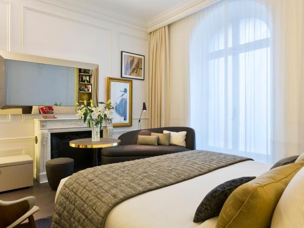 La Clef Champs-Élysées Paris by The Crest Collection : photo 1 de la chambre chambre deluxe
