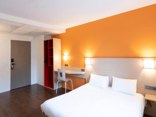 Premiere Classe Le Havre Centre-LES DOCKS : photo 1 de la chambre chambre double