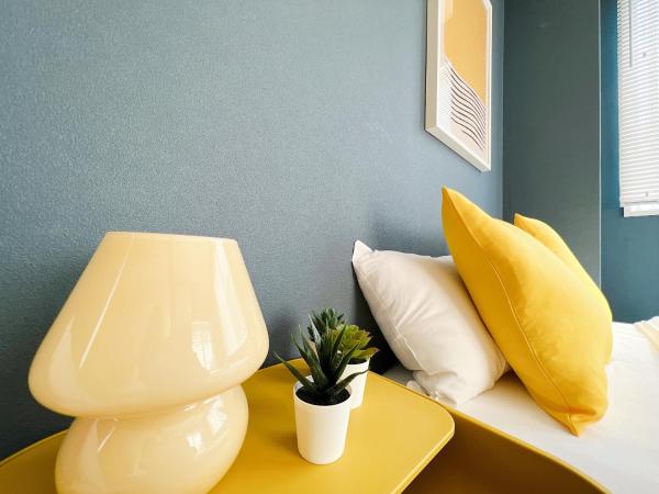 OUCHI HOTEL Nagarekawa with Dogs : photo 7 de la chambre appartement avec balcon