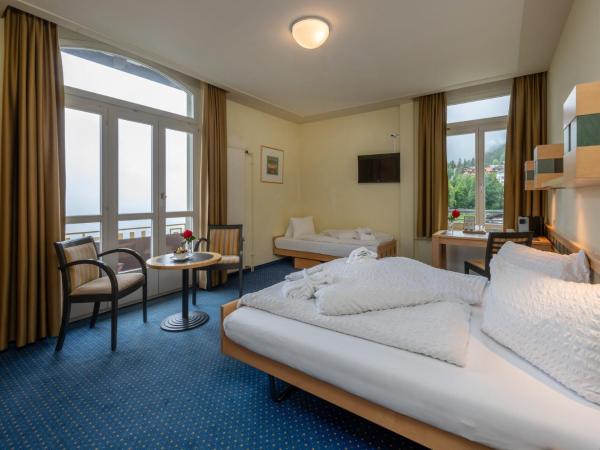 Arenas Resort Victoria-Lauberhorn : photo 1 de la chambre chambre triple