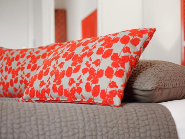 Hotel Le Mas de Castel - Piscine chauffee : photo 9 de la chambre chambre triple supérieure avec terrasse