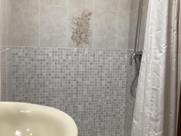 Saudade Hostal Cafetería : photo 6 de la chambre chambre double