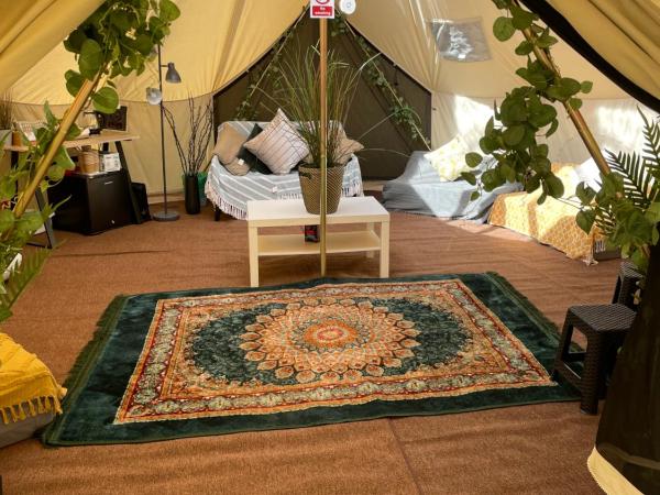 Bell Tent Village : photo 7 de la chambre bell two-bedroom apartment tent