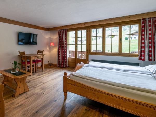 Geniesserhotel Le Grand Chalet : photo 1 de la chambre chambre simple confort avec balcon