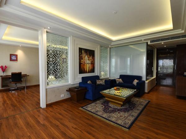 Stardom Resort Jaipur : photo 5 de la chambre suite