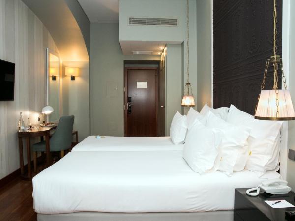 Pousada de Lisboa - Small Luxury Hotels Of The World : photo 5 de la chambre superior twin room with king size bed