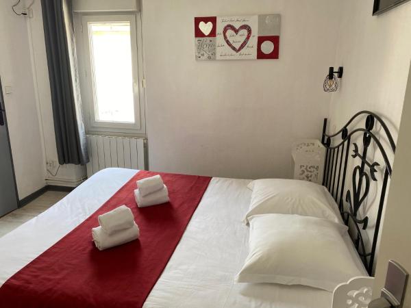 Hostellerie De La Source : photo 7 de la chambre chambre double