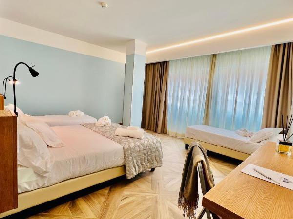 Catania Sea Palace Hotel : photo 1 de la chambre chambre familiale supérieure