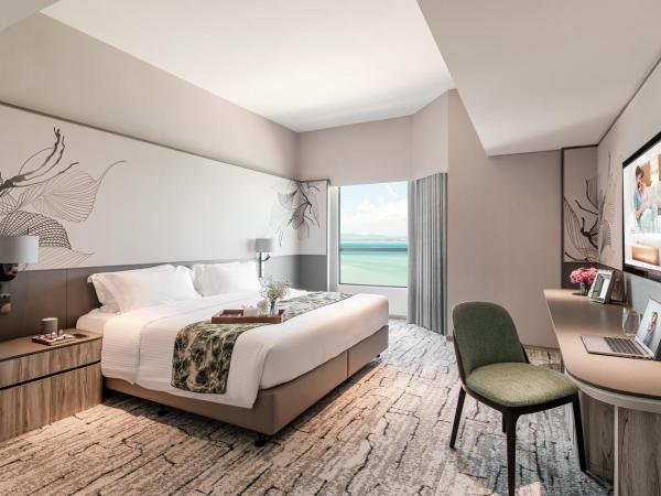 Ascott Gurney Penang : photo 3 de la chambre 2 chambres premier avec vue sur la mer