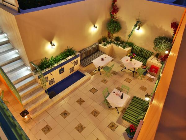 Efchi 1904 : photo 2 de la chambre suite junior - vue sur jardin