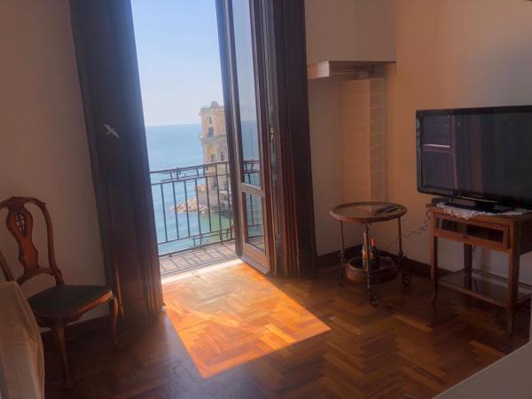 B&B Vista Mare : photo 6 de la chambre double room with external bathroom and sea view