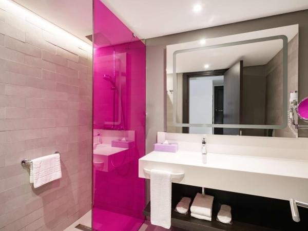 Park Inn by Radisson Izmir : photo 10 de la chambre chambre standard