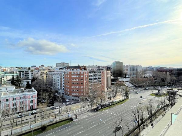 InterContinental Madrid, an IHG Hotel : photo 5 de la chambre chambre premium club lits jumeaux - vue