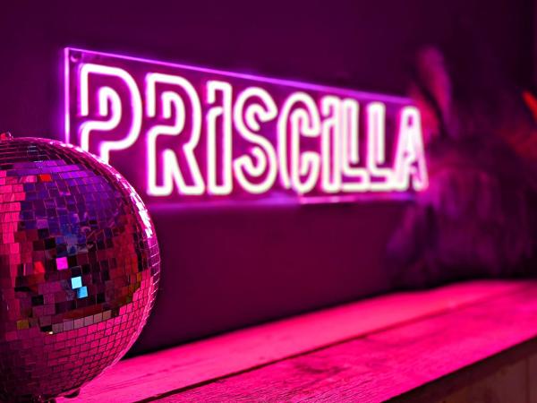 Briggate Hotel : photo 5 de la chambre priscilla - double bedroom with city view