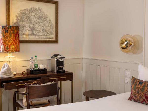 Hôtel de Banville : photo 4 de la chambre chambre double deluxe