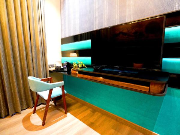 The Nest Luxury Resort : photo 9 de la chambre chambre lit king-size avec balcon