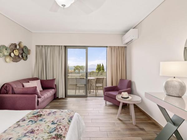 Akti Taygetos - Conference Resort : photo 3 de la chambre bungalow triple supérieur - vue sur mer