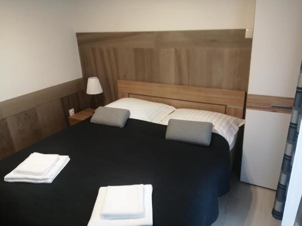 Filsdeger Royal Panzió : photo 3 de la chambre chambre double avec balcon