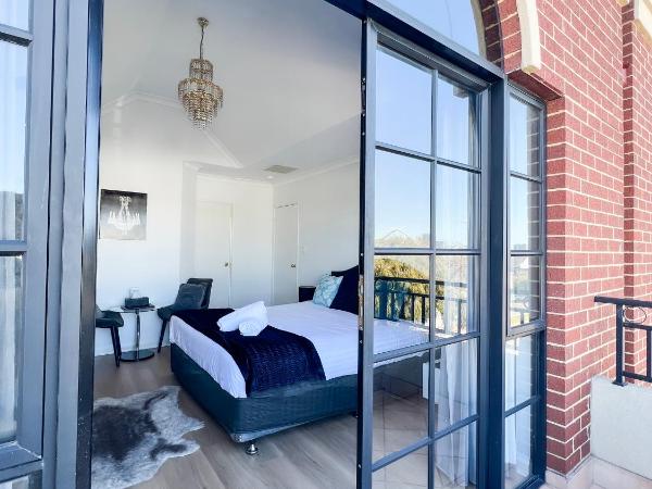 Ganesha Wellness Spa : photo 3 de la chambre suite lit king-size avec balcon