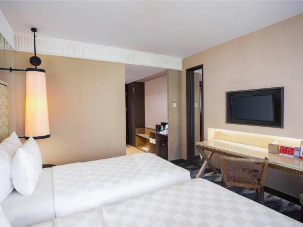 Swiss-Belresidences Kalibata : photo 1 de la chambre chambre lits jumeaux avec vue