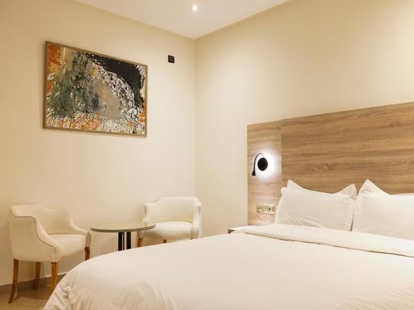 Hotel El Djenina : photo 7 de la chambre chambre double standard