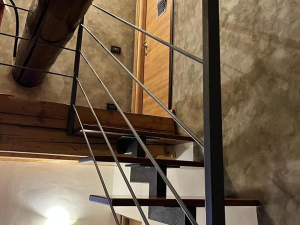 BORGHETTO AIRPORT/HOSPITAL : photo 2 de la chambre chambre triple avec salle de bains privative